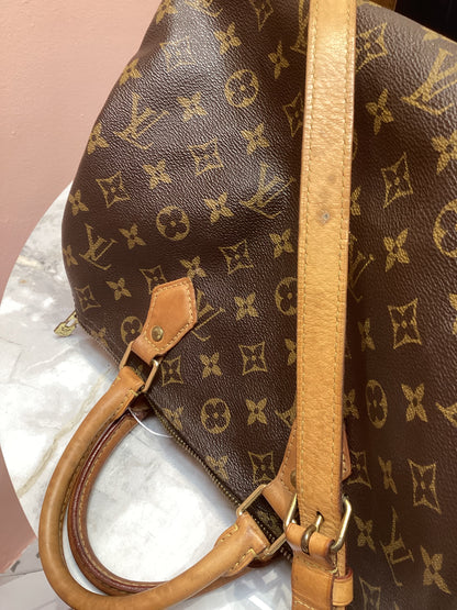 Louis Vuitton Speedy Bandouliere 30 Monogram Crossbody Bag