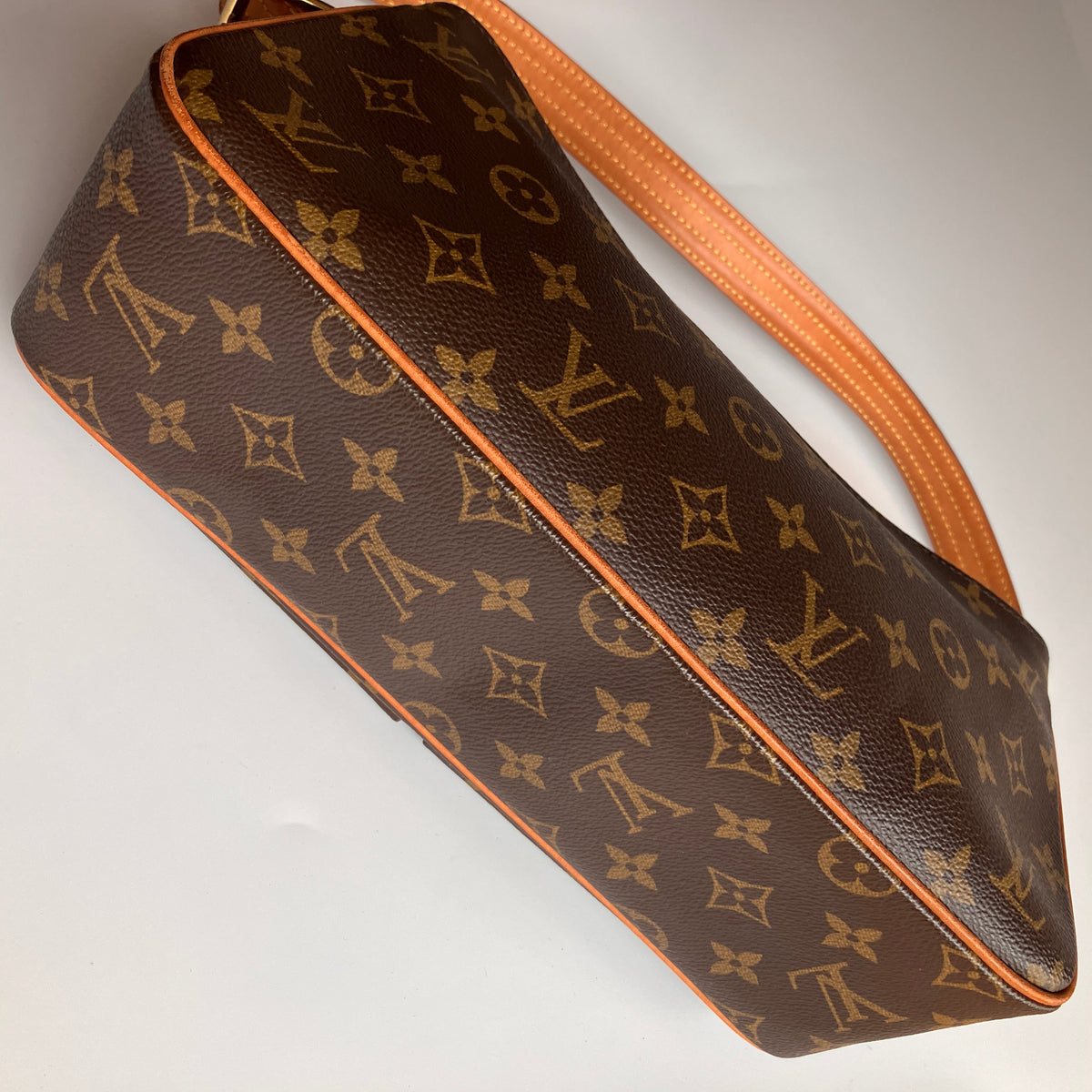 Louis Vuitton Viva Cite MM Shoulder Bag