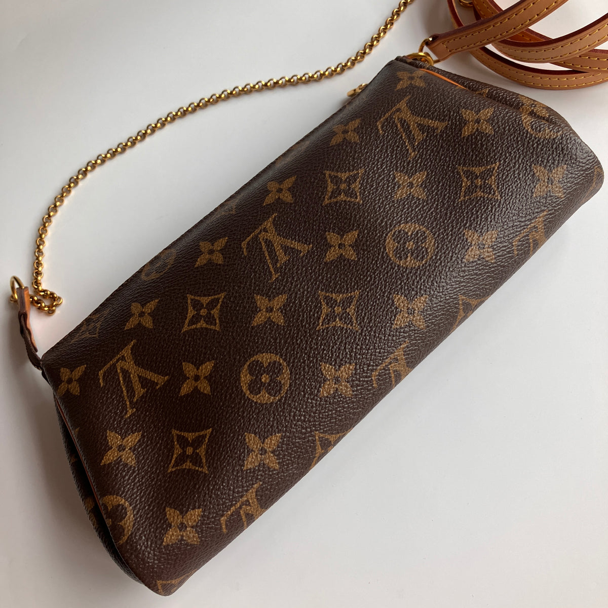 Louis Vuitton Eva PM Monogram Clutch/ Crossbody Bag
