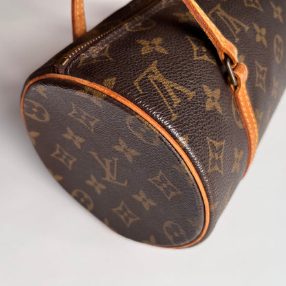 Louis Vuitton Papillon 26 Monogram Handbag
