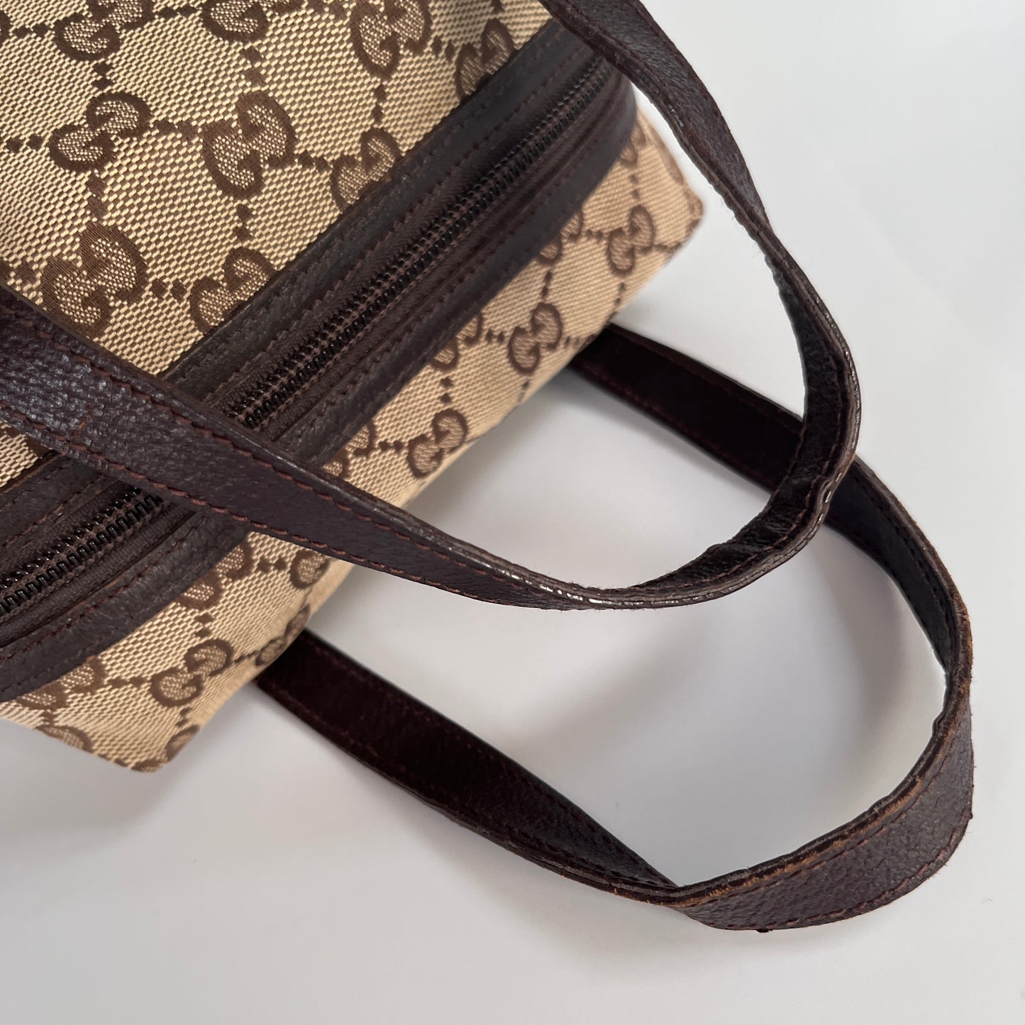 Gucci Vintage Tofu Top Handle Bag