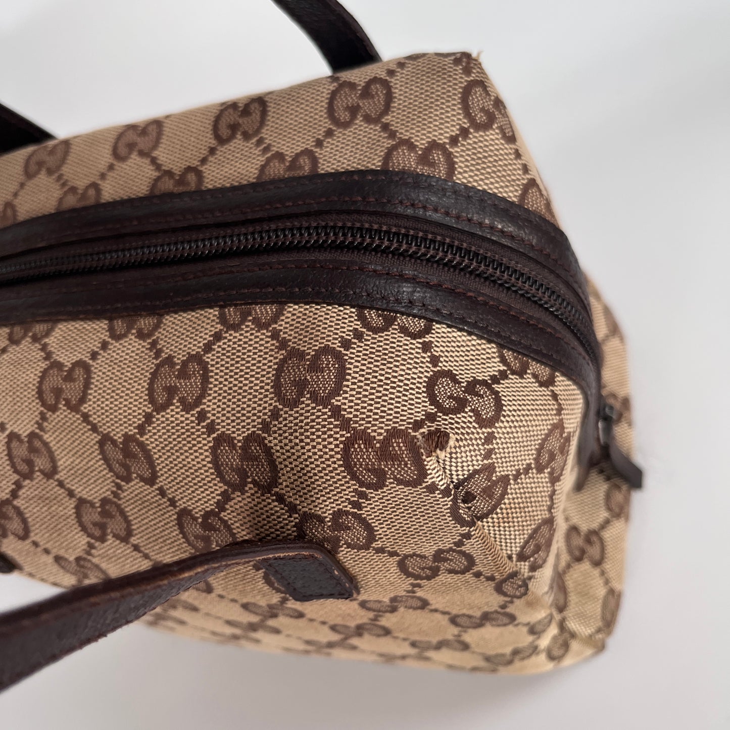 Gucci Vintage Tofu Top Handle Bag