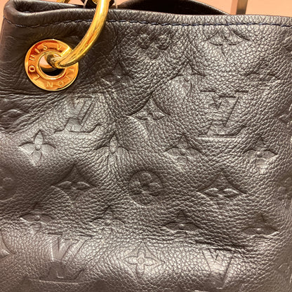 Louis Vuitton Artsy Black MM Bag