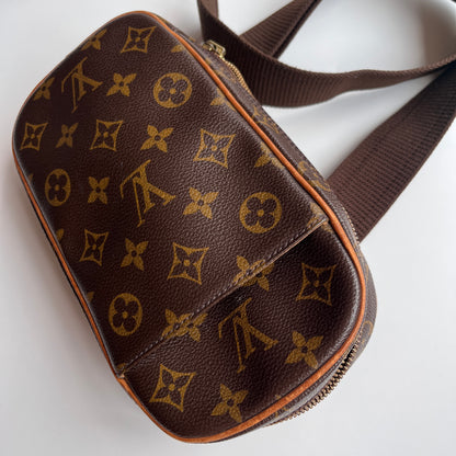 Louis Vuitton Unisex Gange crossbody/ waist/ bum bag