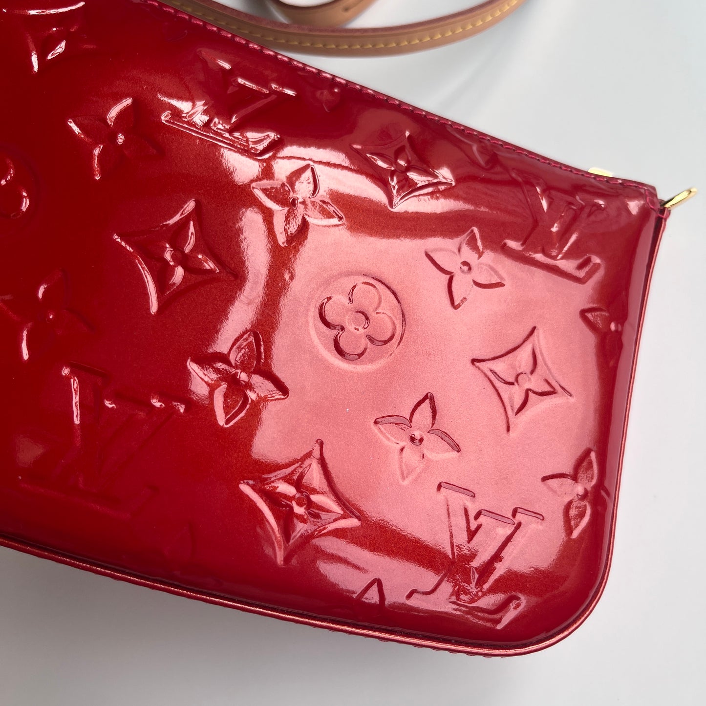 Louis Vuitton Red Vernis Pochette