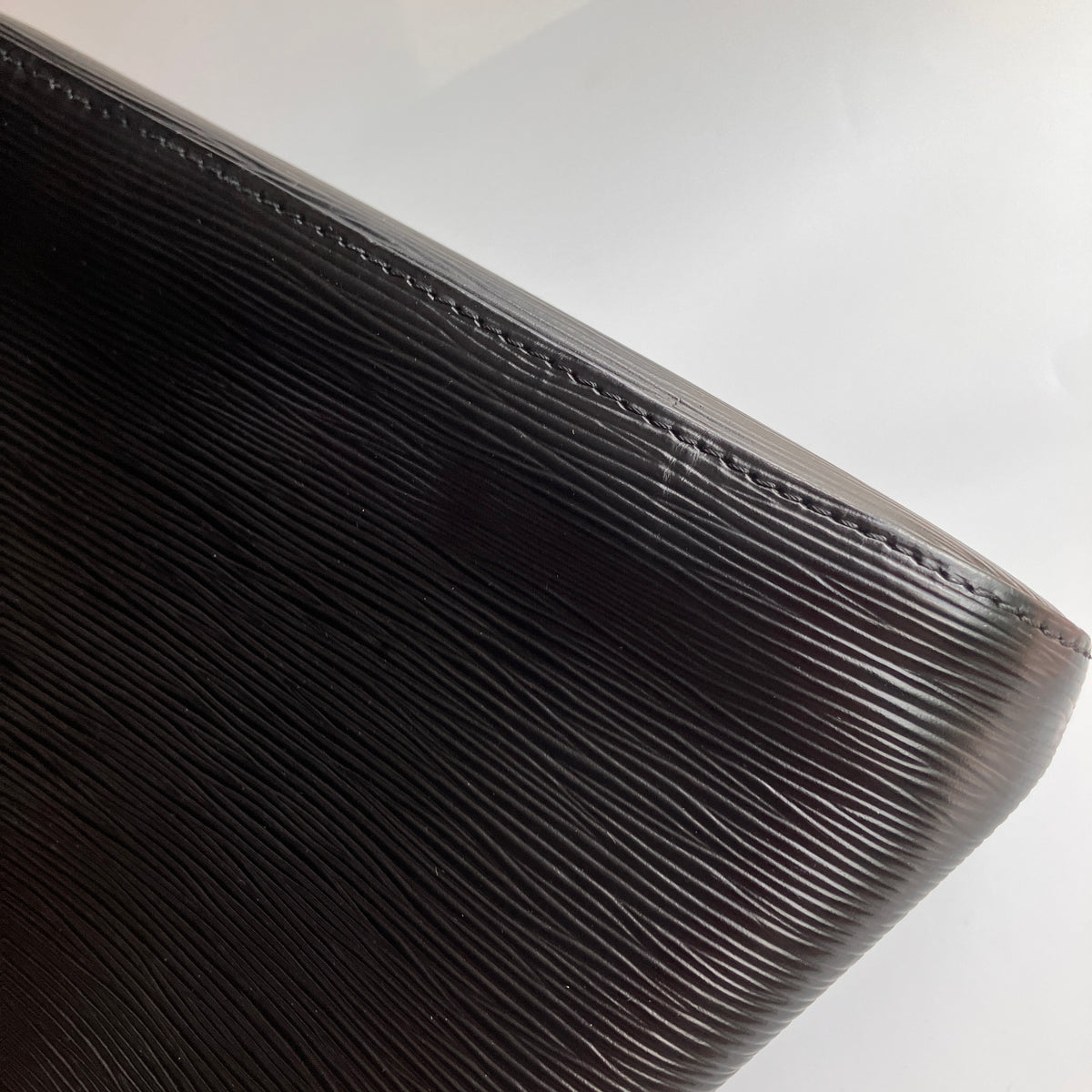 Louis Vuitton Vintage Petit Noé Black Epi Bucket Bag