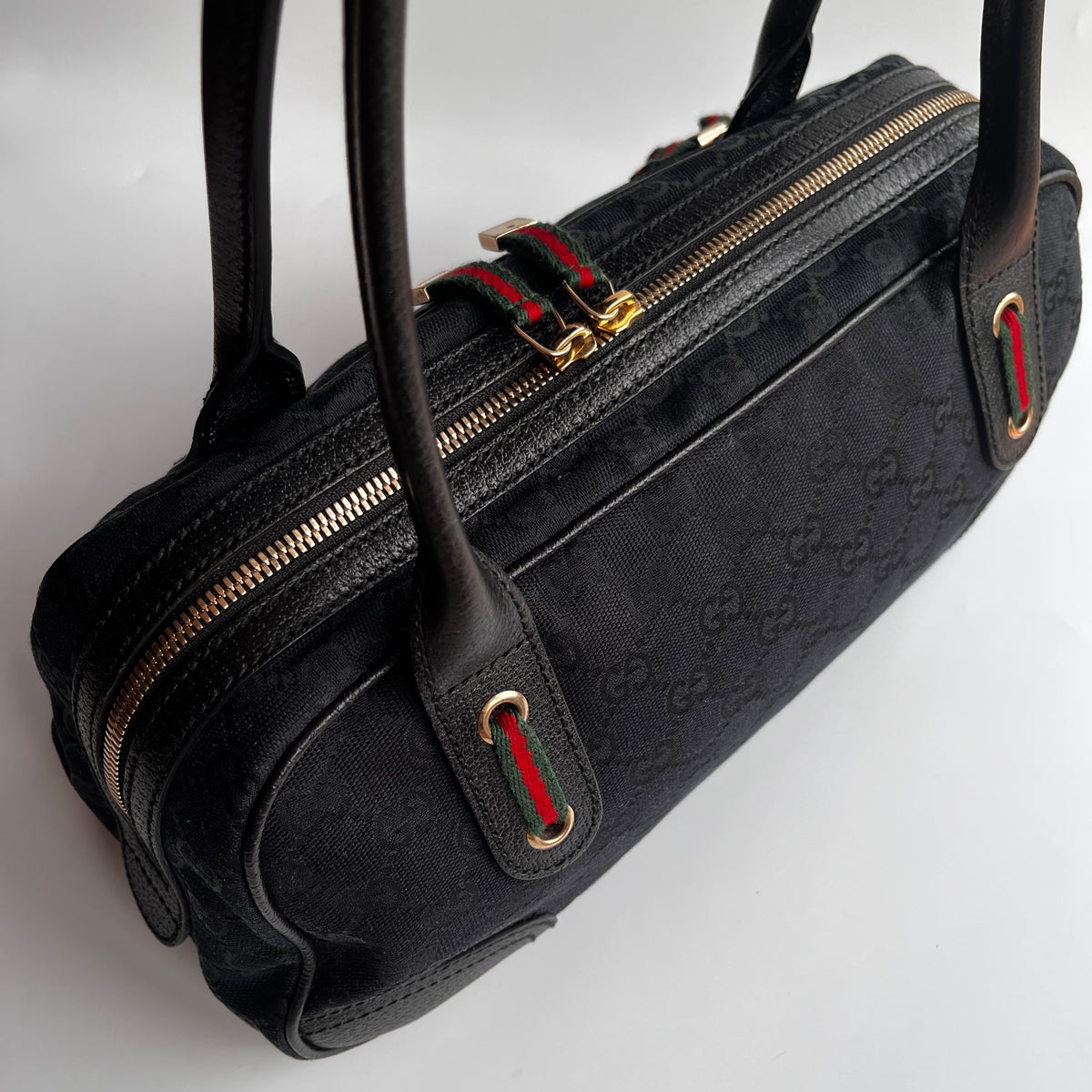 Gucci Princy Black Canvas Sherry Line Shoulder Bag