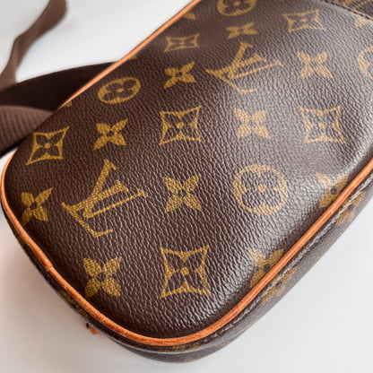 Louis Vuitton Unisex Gange crossbody/ waist/ bum bag