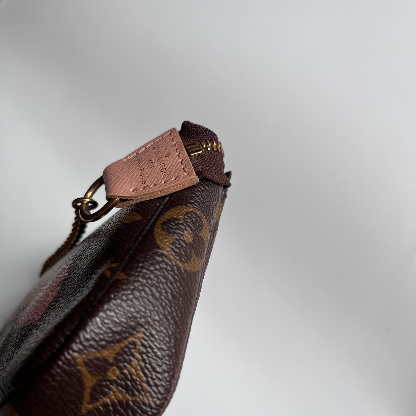 Louis Vuitton Monogram Mini Pochette I RUE SCRIBE PARIS