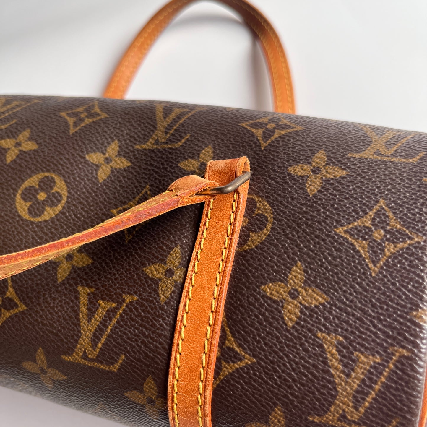 Louis Vuitton Papillon 26 Monogram Handbag