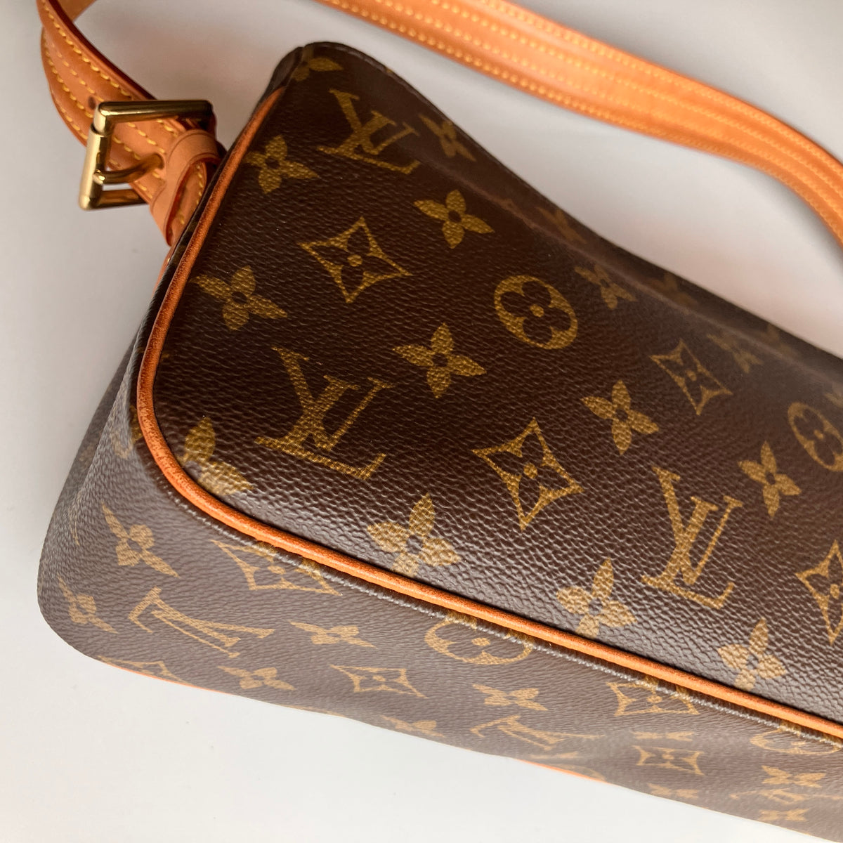 Louis Vuitton Viva Cite MM Shoulder Bag