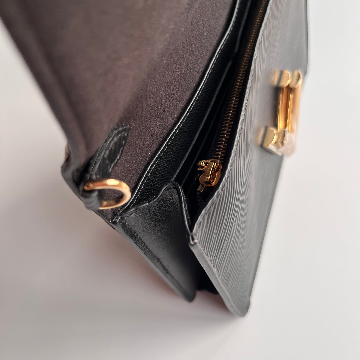 Louis Vuitton Black Epi Twist Wallet on Chain GHW RFID