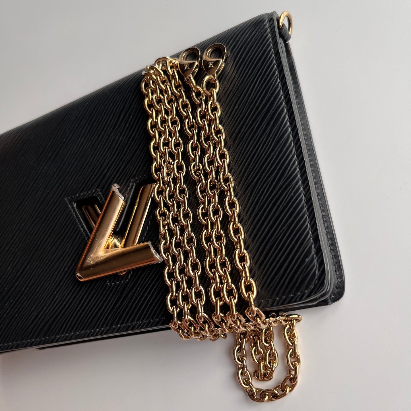 Louis Vuitton Black Epi Twist Wallet on Chain GHW RFID