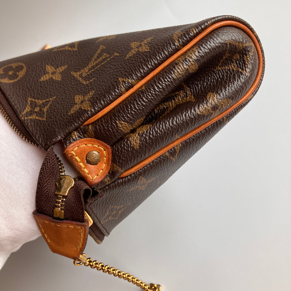 Louis Vuitton Eva PM Monogram Clutch/ Crossbody Bag