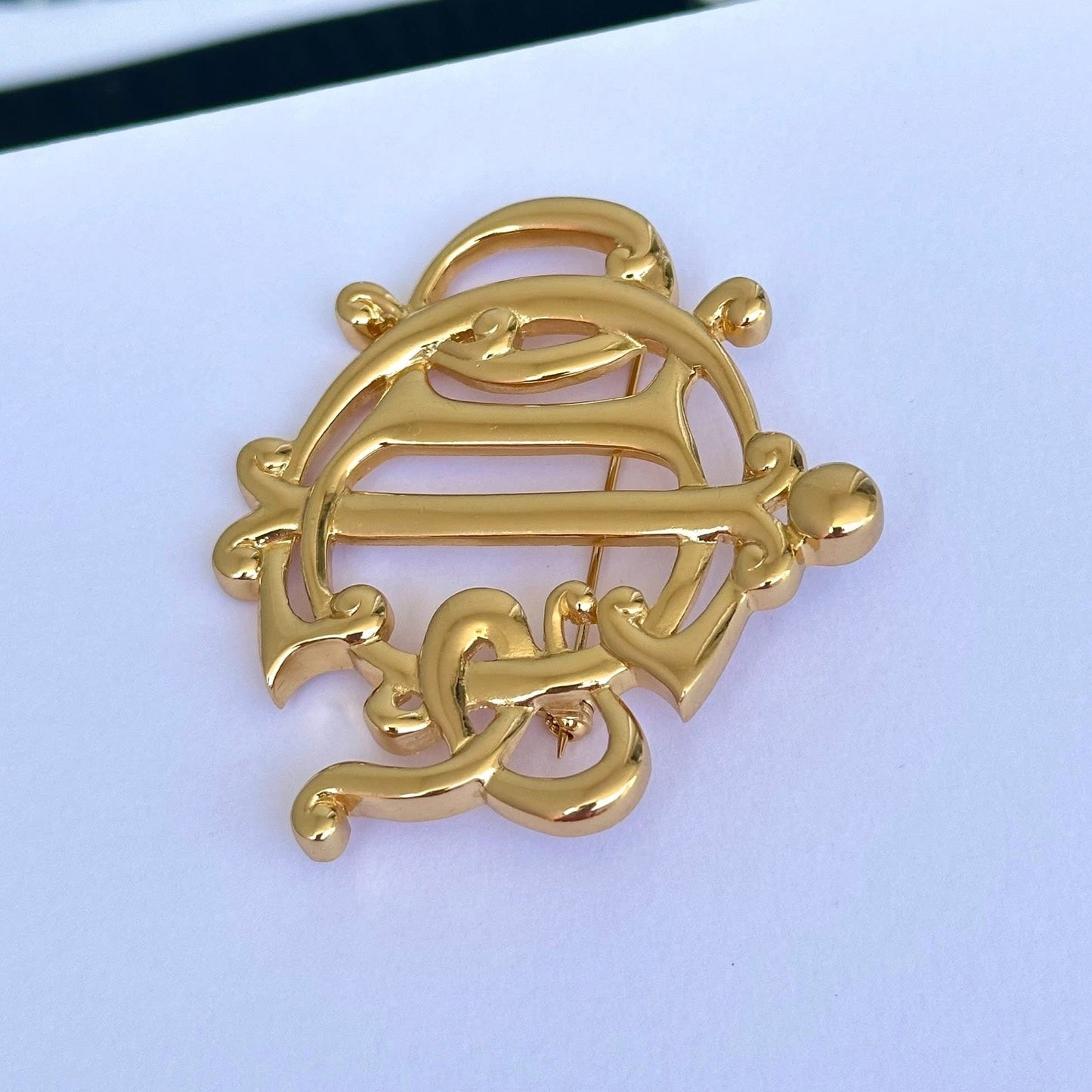 Christian Dior Vintage Gold-toned Brooch