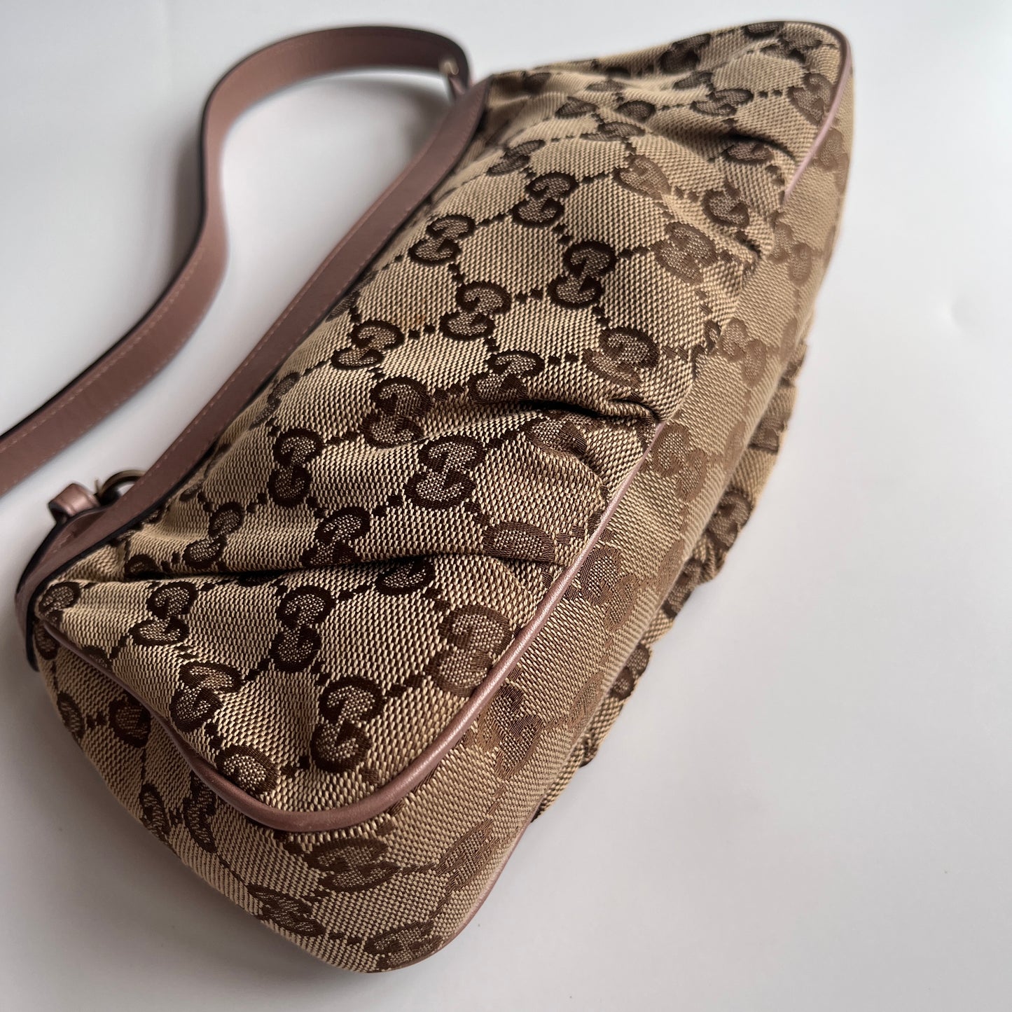 Gucci Lovely Charm GG Canvas Pochette