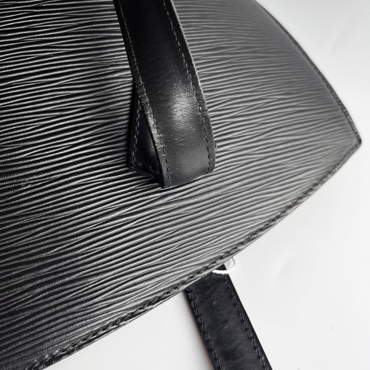 Louis Vuitton	Vintage Black Epi Saint Jacques GM Shoulder Bag