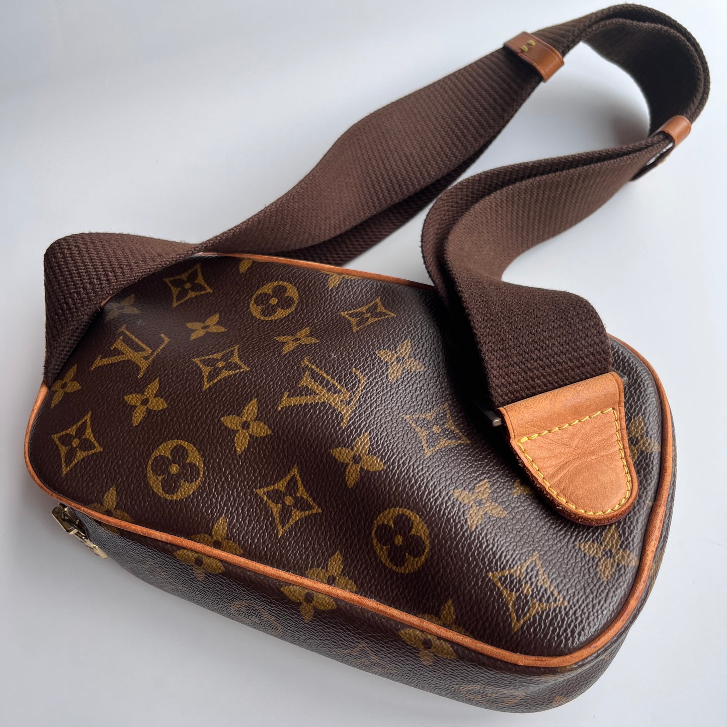 Louis Vuitton Unisex Gange crossbody/ waist/ bum bag