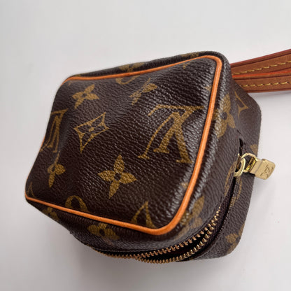 Louis Vuitton Wapity Monogram Pouch Wrislet