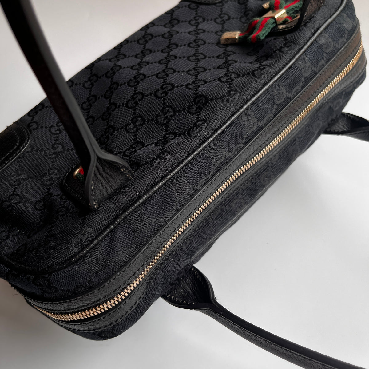Gucci Princy Black Canvas Sherry Line Shoulder Bag