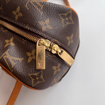 Louis Vuitton Cite MM Shoulder Bag