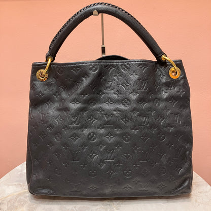 Louis Vuitton Artsy Black MM Bag