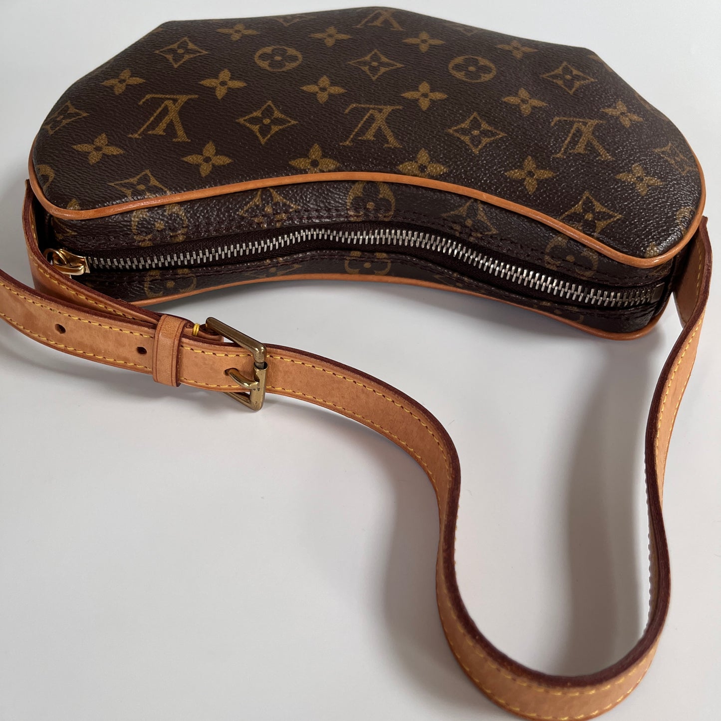 Louis Vuitton Croissant PM Shoulder Bag