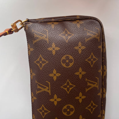 Louis Vuitton Vintage Monogram Pochette