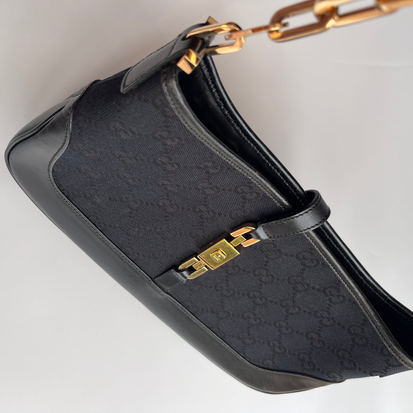 Gucci Vintage Jackie Chain Shoulder Bag