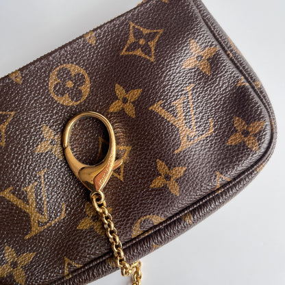 Louis Vuitton Monogram Mini Pochette I RUE SCRIBE PARIS