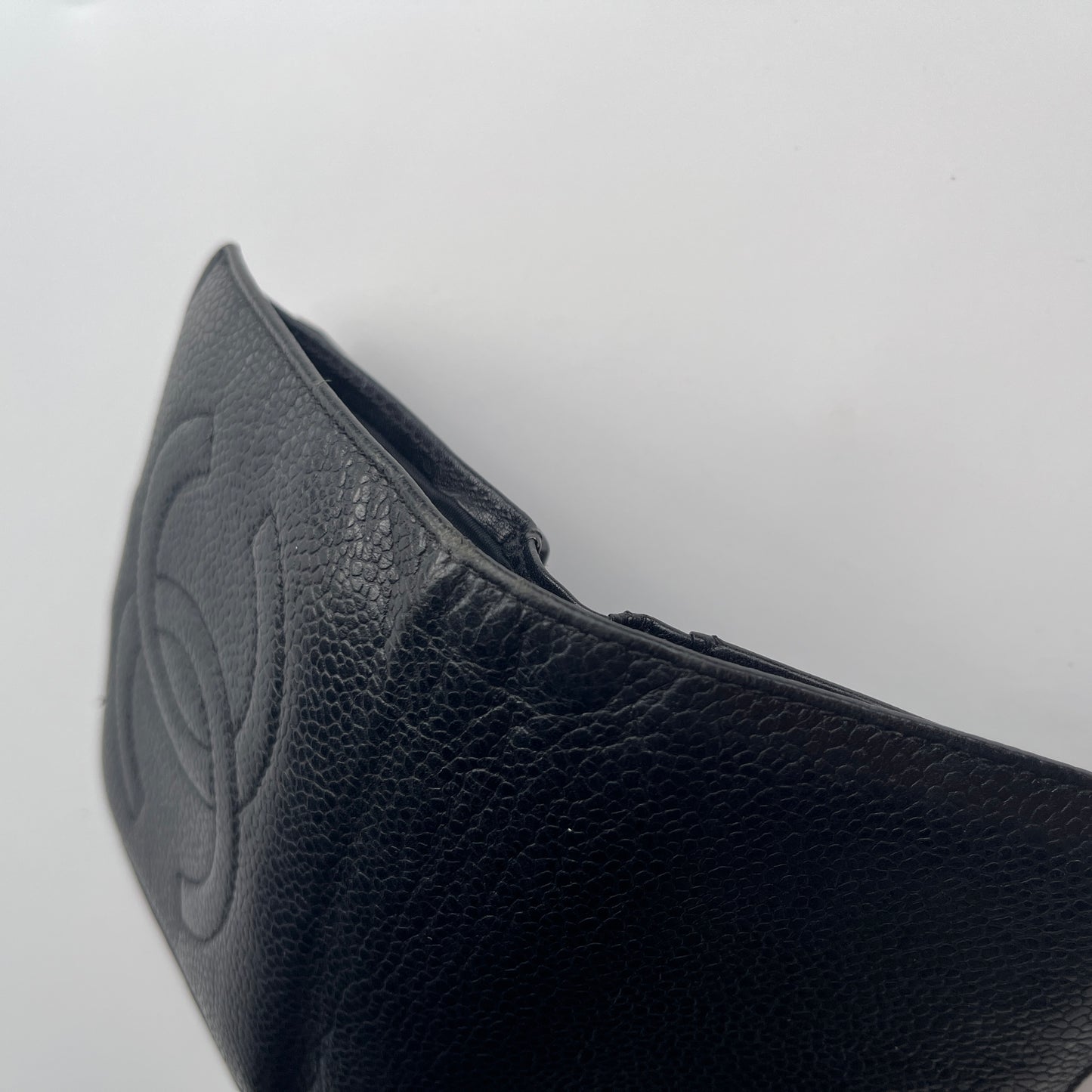 Chanel Vintage Bi-fold Caviar Wallet