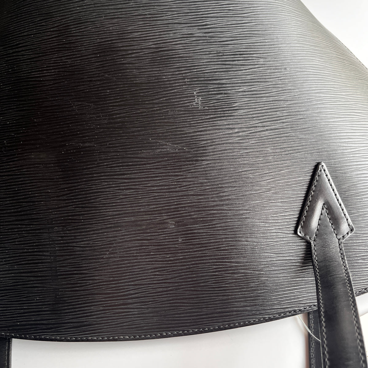 Louis Vuitton	Vintage Black Epi Saint Jacques GM Shoulder Bag