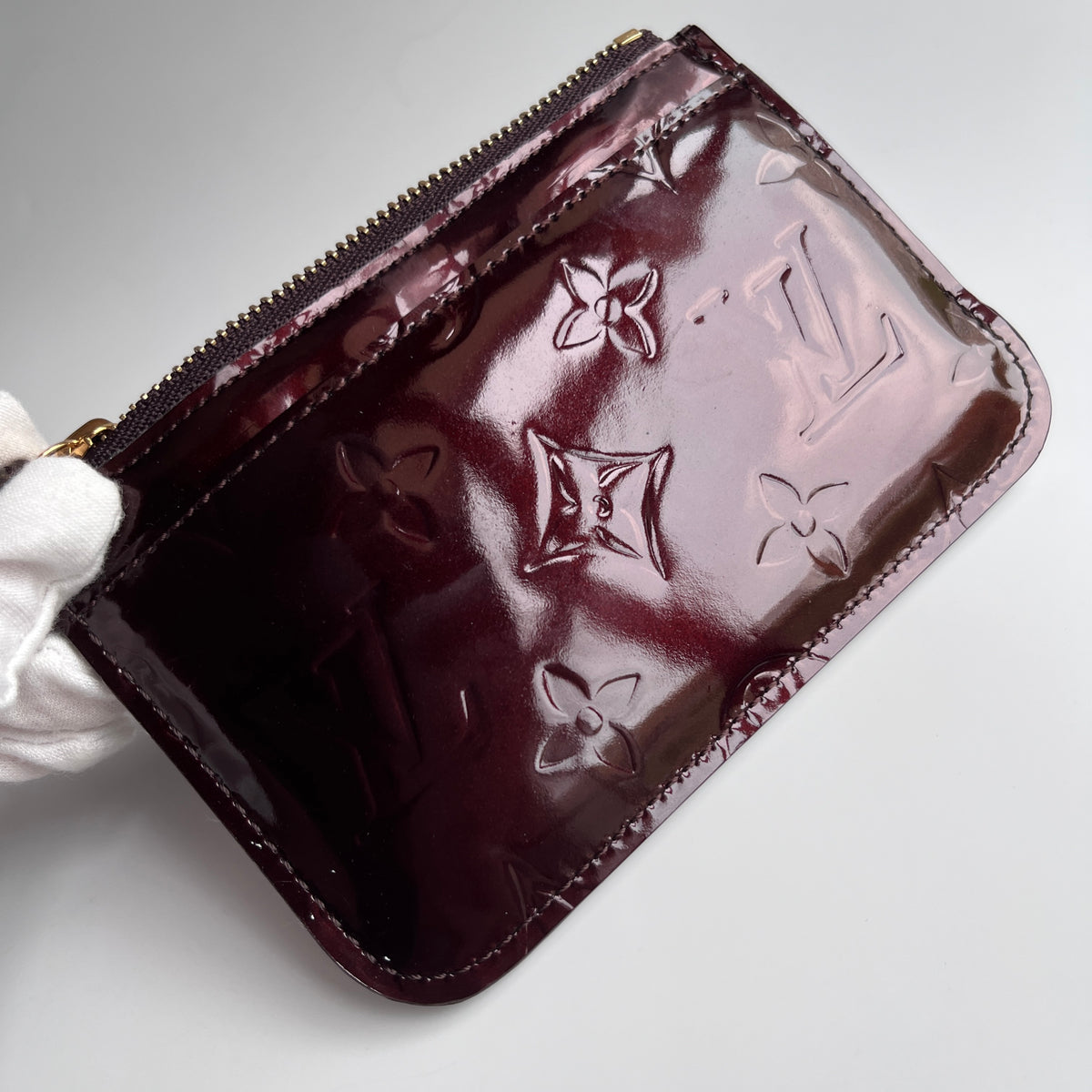 Louis Vuitton Amarante Vernis Pochette Cle Key Coin Case
