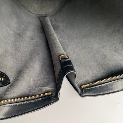 Louis Vuitton	Vintage Black Epi Saint Jacques GM Shoulder Bag