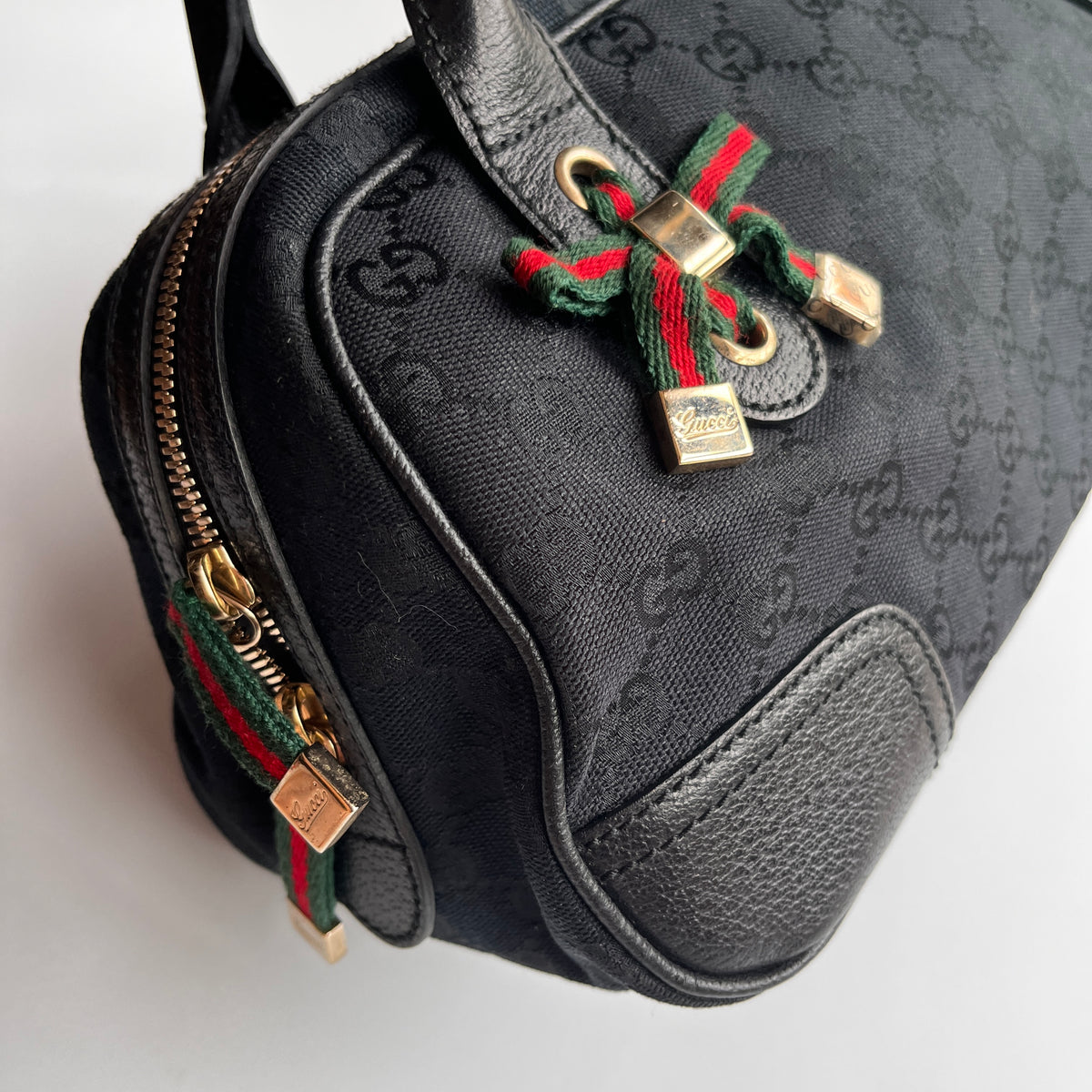 Gucci Princy Black Canvas Sherry Line Shoulder Bag