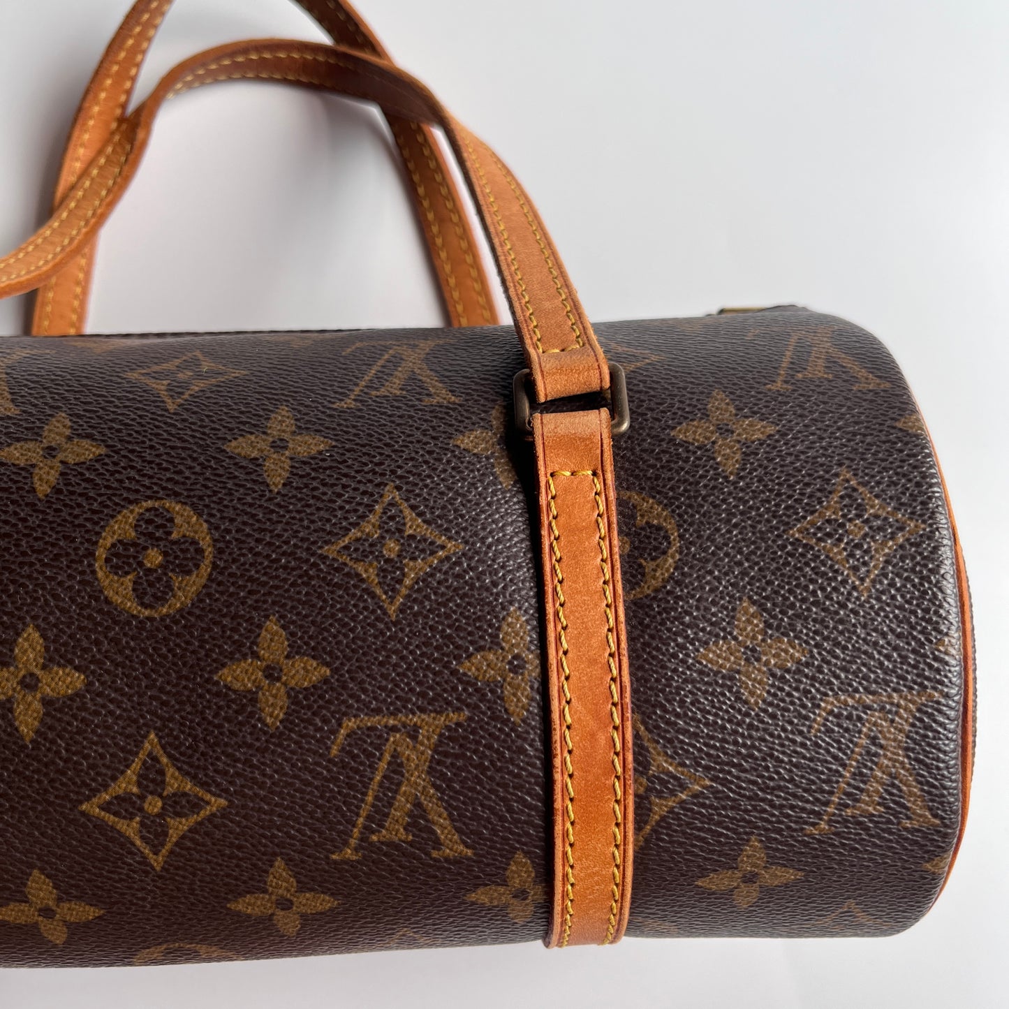 Louis Vuitton Papillon 26 Monogram Handbag