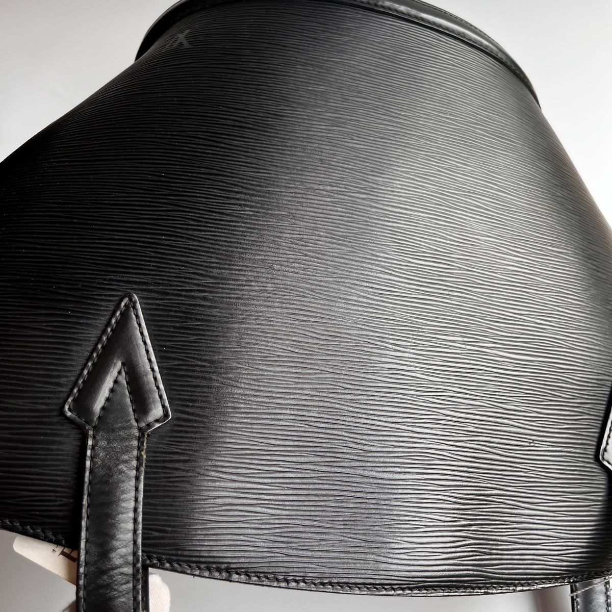 Louis Vuitton	Vintage Black Epi Saint Jacques GM Shoulder Bag
