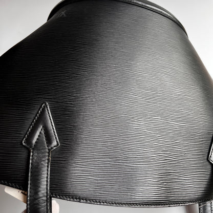 Louis Vuitton	Vintage Black Epi Saint Jacques GM Shoulder Bag