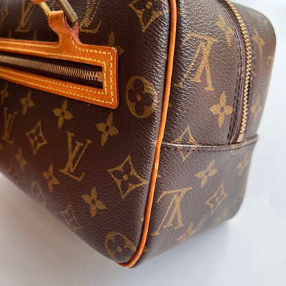 Louis Vuitton Cite MM Shoulder Bag