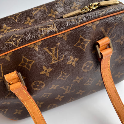 Louis Vuitton Cite MM Shoulder Bag