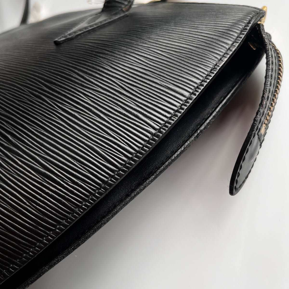 Louis Vuitton	Vintage Black Epi Saint Jacques GM Shoulder Bag