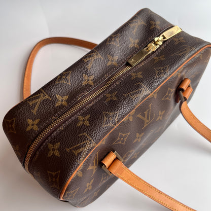 Louis Vuitton Cite MM Shoulder Bag