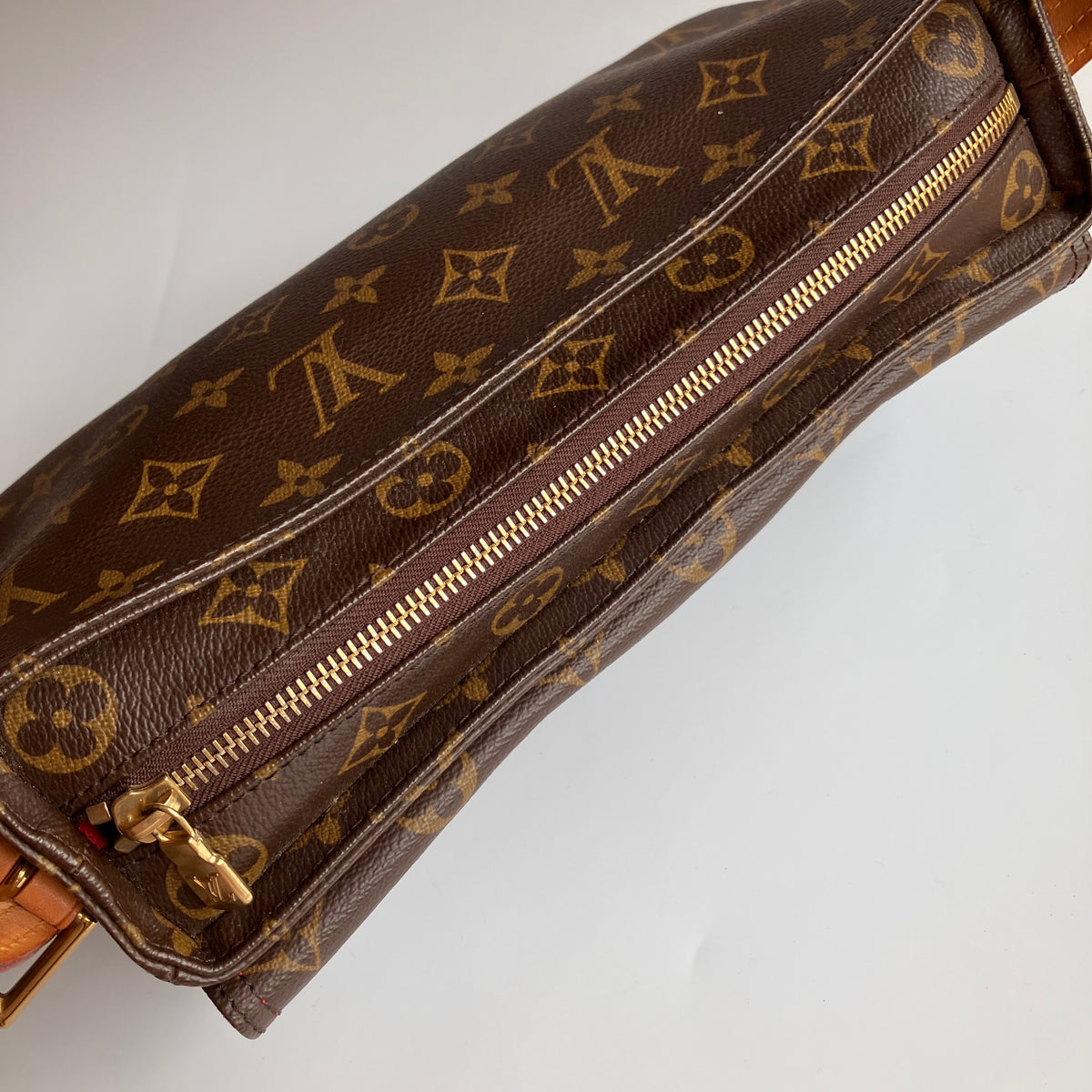 Louis Vuitton Viva Cite MM Shoulder Bag