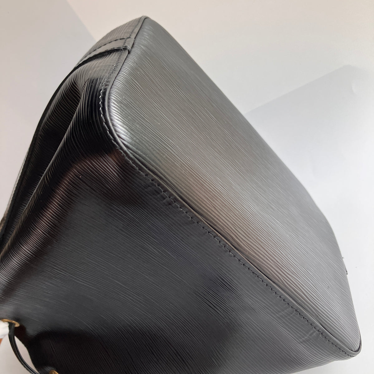 Louis Vuitton Vintage Petit Noé Black Epi Bucket Bag