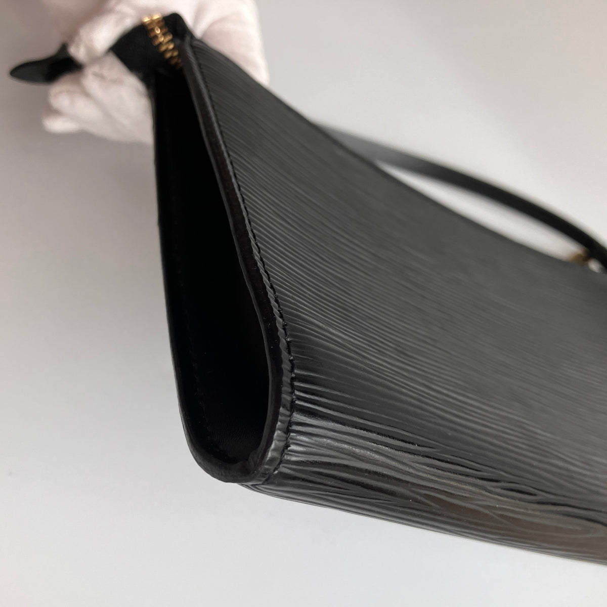 Louis Vuitton Epi Noir Pochette Accessories