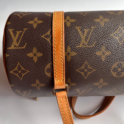 Louis Vuitton Papillon 26 Monogram Handbag