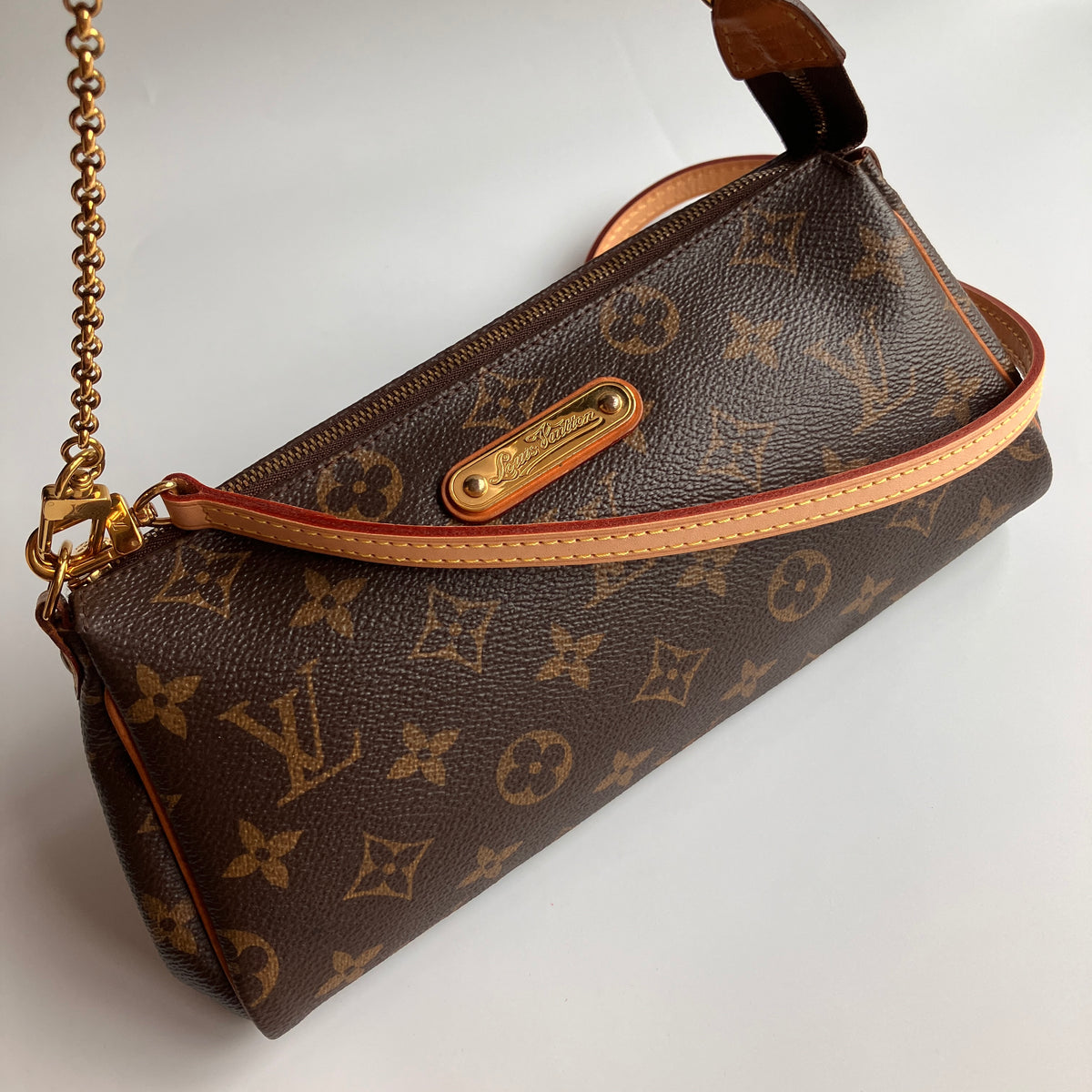 Louis Vuitton Eva PM Monogram Clutch/ Crossbody Bag