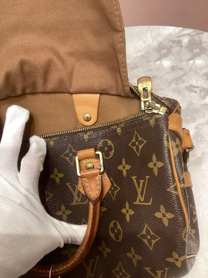 Louis Vuitton Speedy Bandouliere 30 Monogram Crossbody Bag