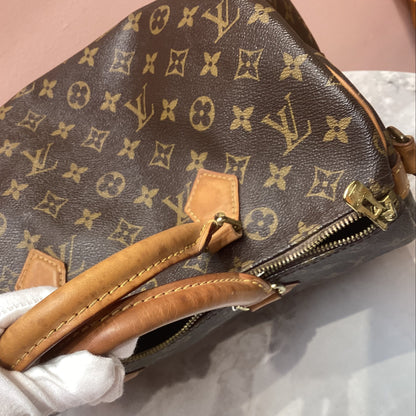 Louis Vuitton Speedy Bandouliere 30 Monogram Crossbody Bag