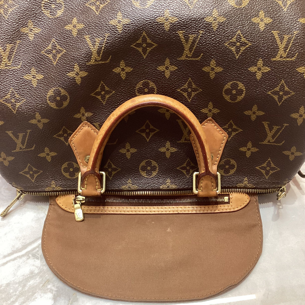 Louis Vuitton Speedy Bandouliere 30 Monogram Crossbody Bag